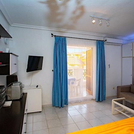 020 Lovely Studio - Alicante Holiday Ла-Мата Экстерьер фото