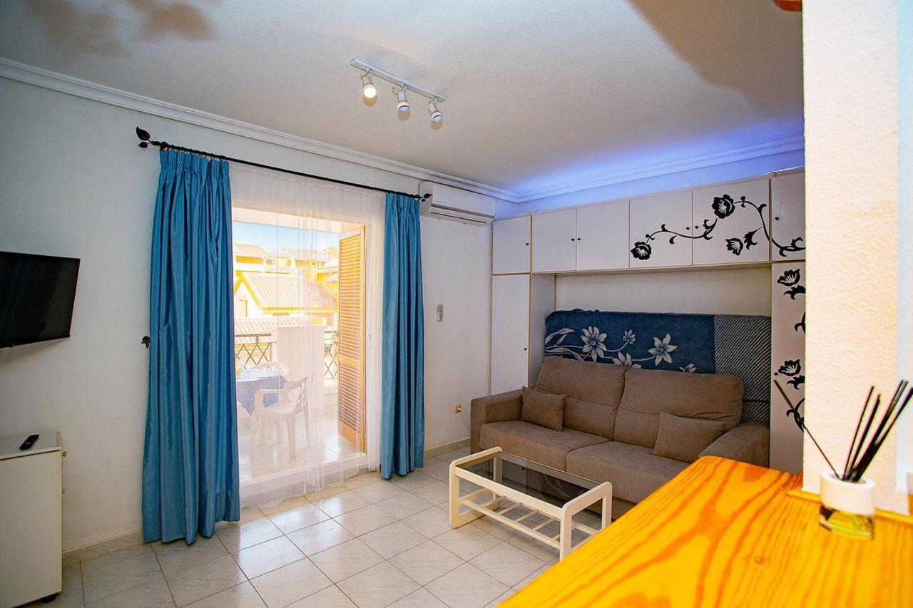 020 Lovely Studio - Alicante Holiday Ла-Мата Экстерьер фото