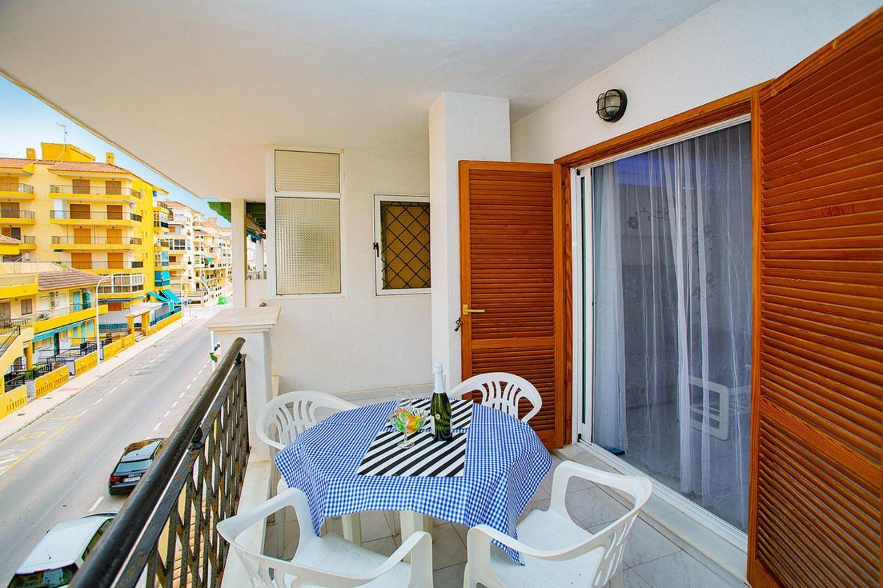 020 Lovely Studio - Alicante Holiday Ла-Мата Экстерьер фото