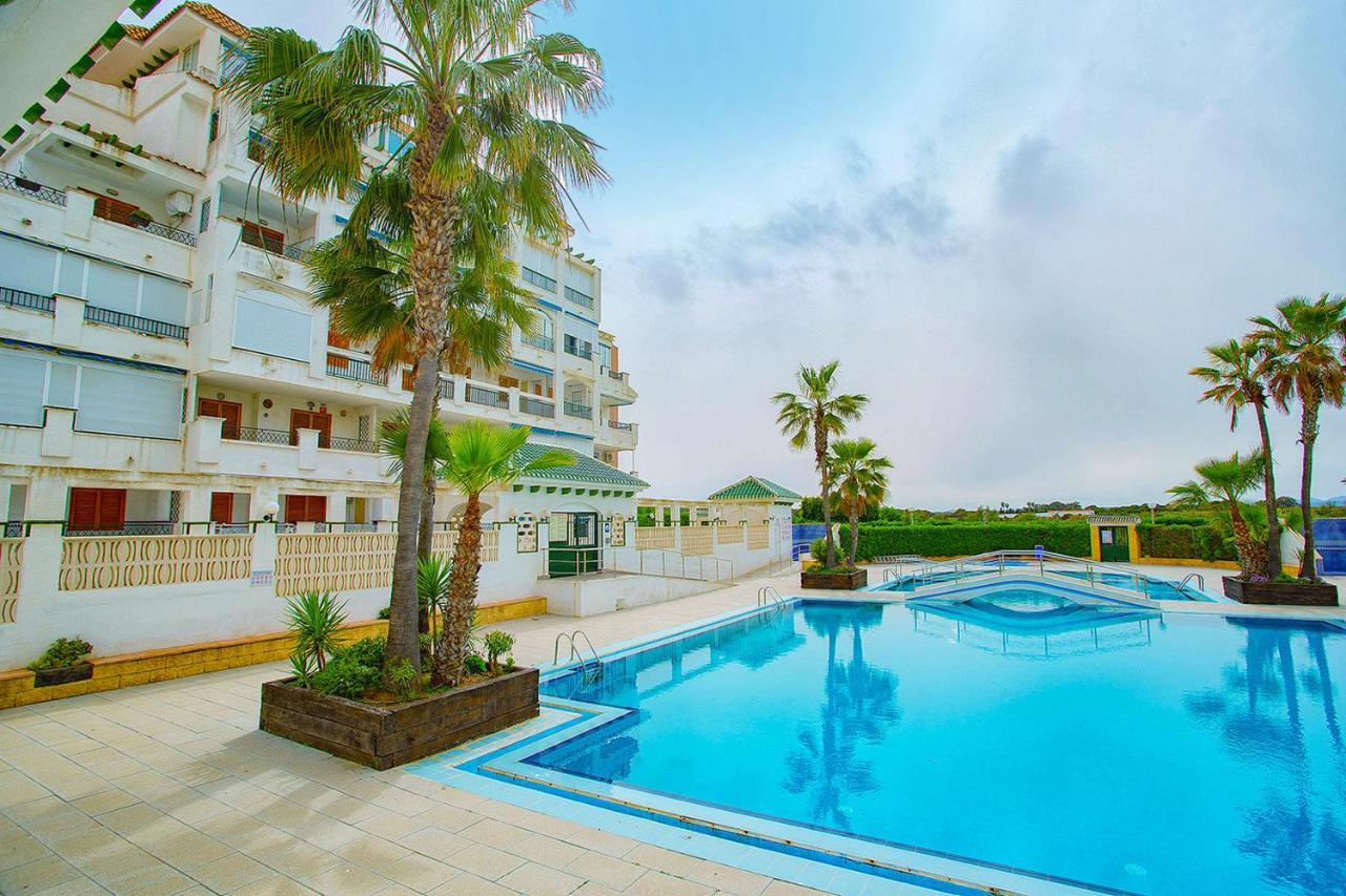 020 Lovely Studio - Alicante Holiday Ла-Мата Экстерьер фото